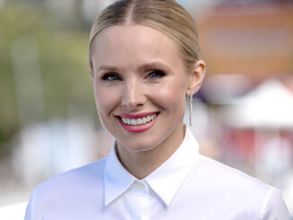 Kristen Bell shows her daughters’ hilarious attempt at making breakfast