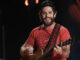 Thomas Rhett surprises healthcare workers with thanks and music during virtual acoustic show