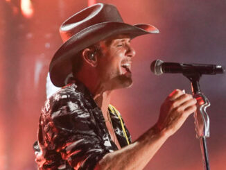 Tim McGraw is getting more emotional with age: “I can cry at commercials”