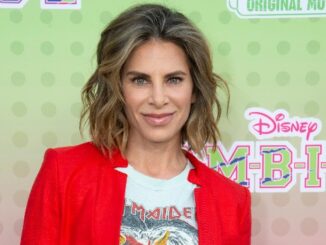 Jillian Michaels cautions people to stay away from the gym after contracting COVID-19