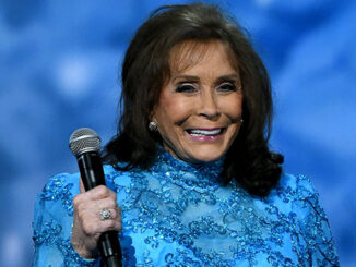 Loretta Lynn cheers her granddaughter’s sobriety after addiction battle: “This story is raw but it’s real”