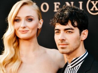 Sophie Turner shares first photos from her pregnancy