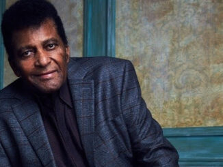 Charley Pride will receive the Willie Nelson Lifetime Achievement Award at the 2020 CMAs