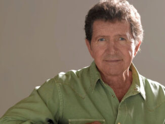 Mac Davis will be laid to rest with a private burial service, public motorcade procession
