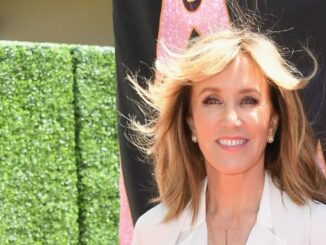 Felicity Huffman books first post-prison acting gig with ABC baseball comedy