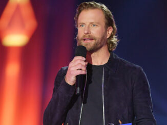 Dierks Bentley does his best impression of Dwight from ‘The Office’ in hilarious “Gone” music video