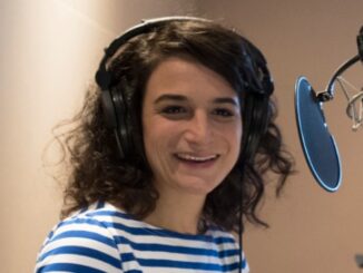 Jenny Slate and fiancé welcome first child