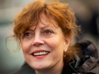 Susan Sarandon says she will only date “someone who’s been vaccinated for COVID”